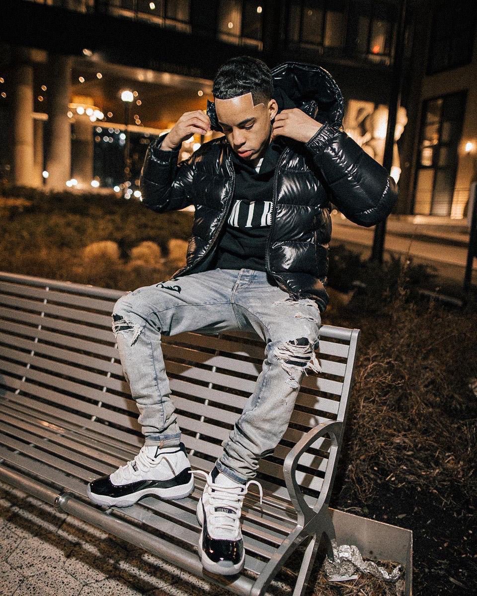 CB8FDFE4-37B1-4D25-9AB7-64846BE5C8A1