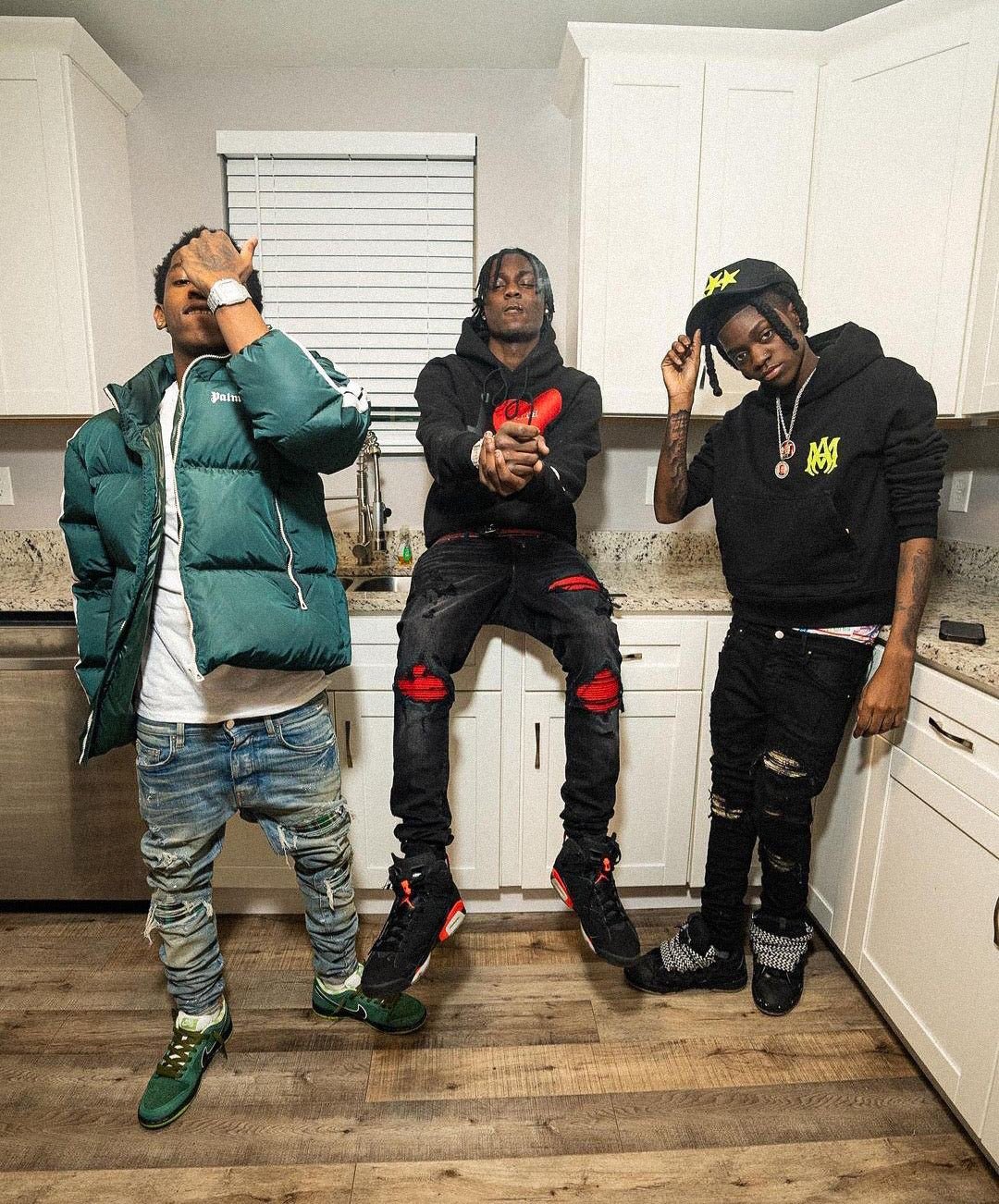 DCE64E4F-5692-42AF-83D2-9C49A1A19C67